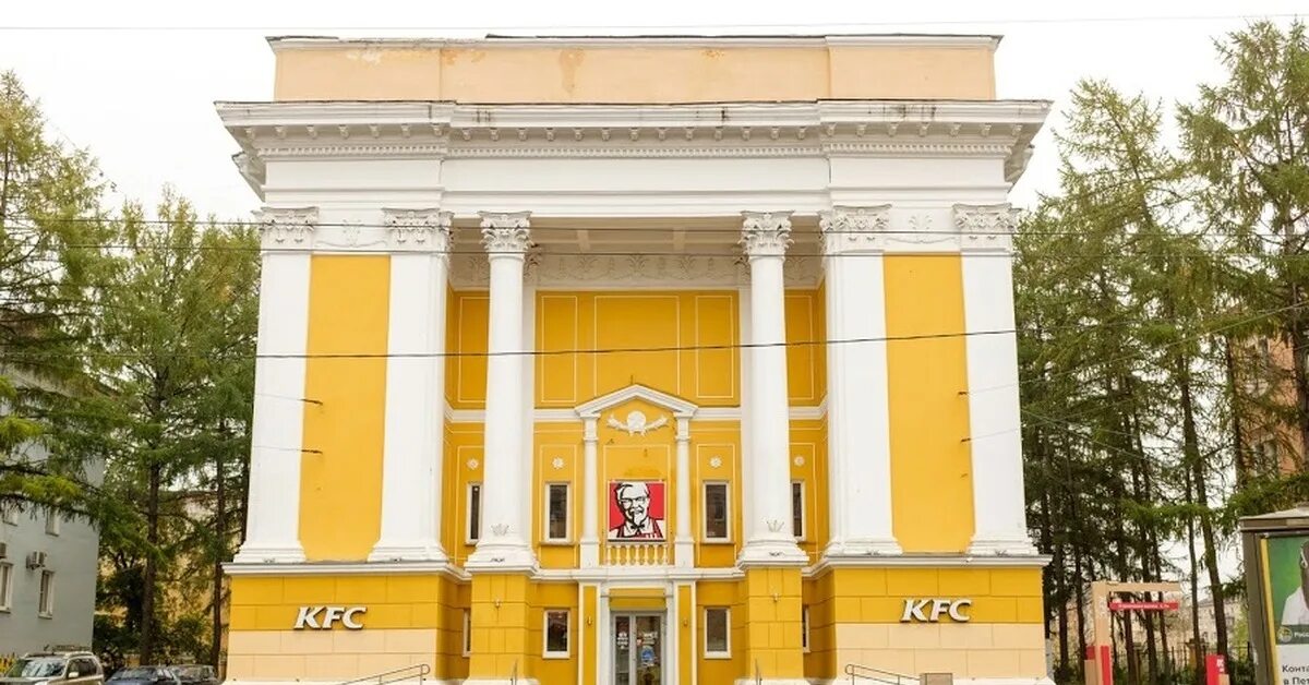 Метро парк победы кфс. Kfc победа. Кфс рестораны санкт петербурга. Кфс победа петрозаводск. Кфс ленинградское шоссе.
