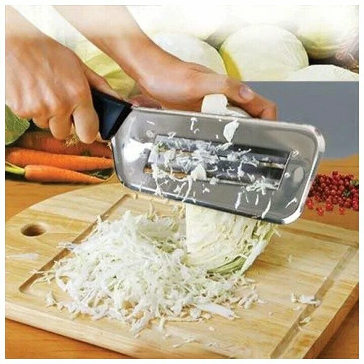 нашинкованная капуста. как правильно шинковать ножом. шинкование капусты. нашинковать капусту тонкой соломкой. шинковать капусту.