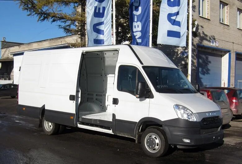 Iveco Daily 70c. Iveco 70c15v Daily. Ивеко Дейли 50. Iveco Daily 70c15 2013.