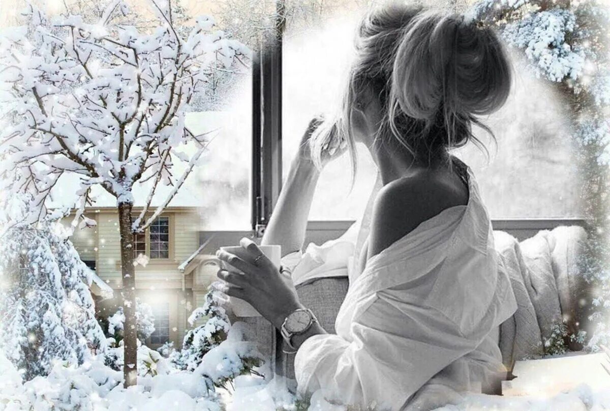 Давно пришла. Девушка у окна зимой. Девушка у зимнего окна. Женщина у окна снег. Женщина снег за окном.