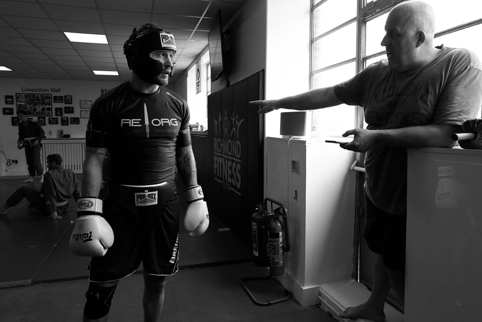 Том харди про бокс. Том Харди. Tom Hardy Greg Williams. Tom Hardy Boxing Training. Том Харди боксер.