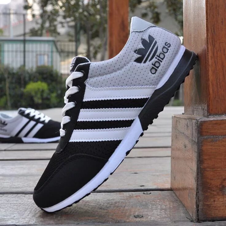 Кроссовки абибас. Adidas Sneakers 2022. Адидас и абибас. Mens Shoes adidas. Китайский адидас