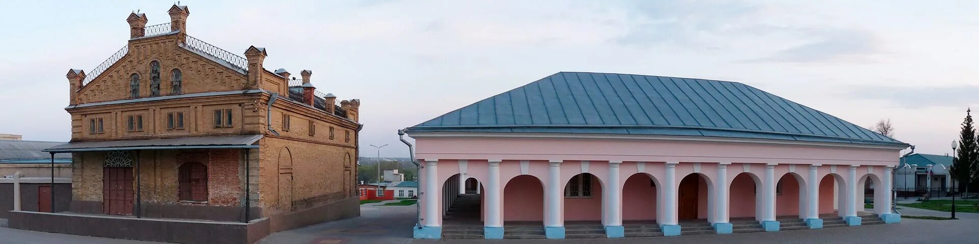 Бирючанские торговые ряды г. Ул. Бирюченские торговые ряды белгородская область. Бирюч маркина 1а1. Станция бирюч красногвардейский район.