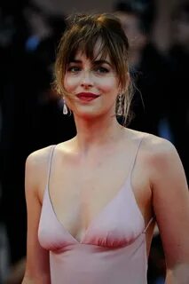 Dakota johnson free the nipple