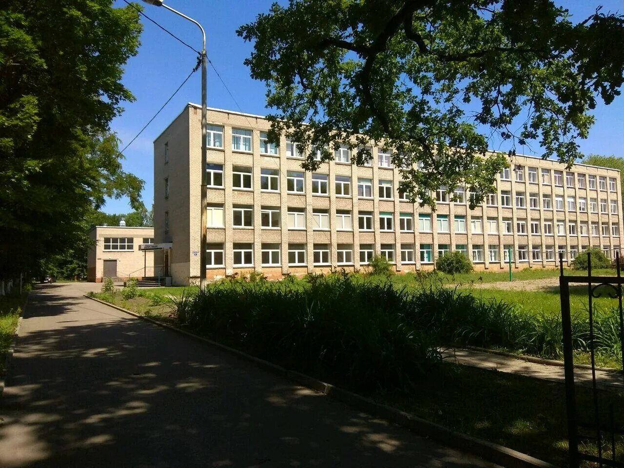 Школа 5 кольцово. Технополис новосибирск кольцово. Школа 007 волгодонск. Молодежная 7 школа. Тренькасы чебоксарский.