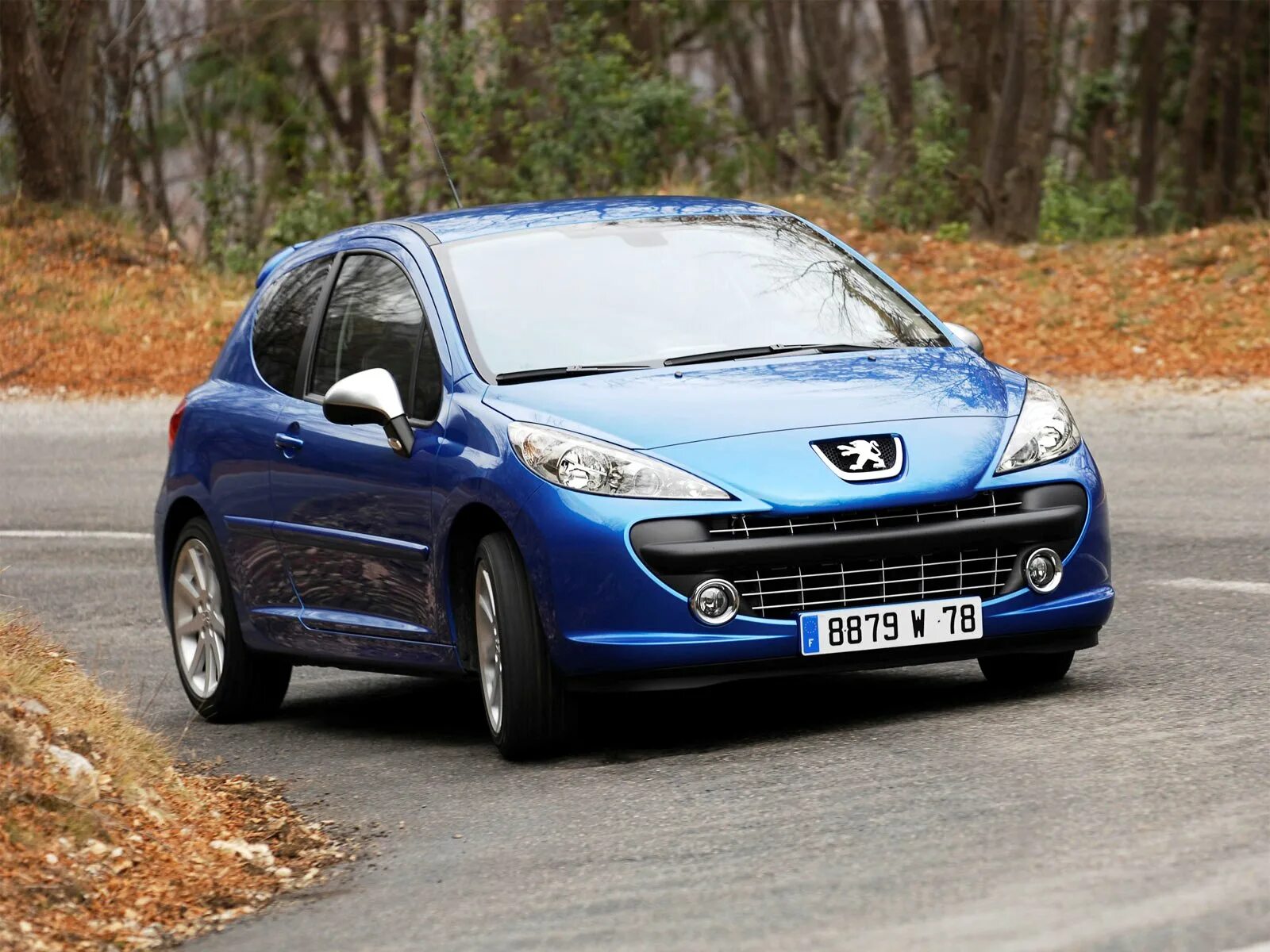 Как правильно пежо. Пежо 207 rc. пежо 207 трехдверная. пежо 207 2007. peugeot 207 2007.