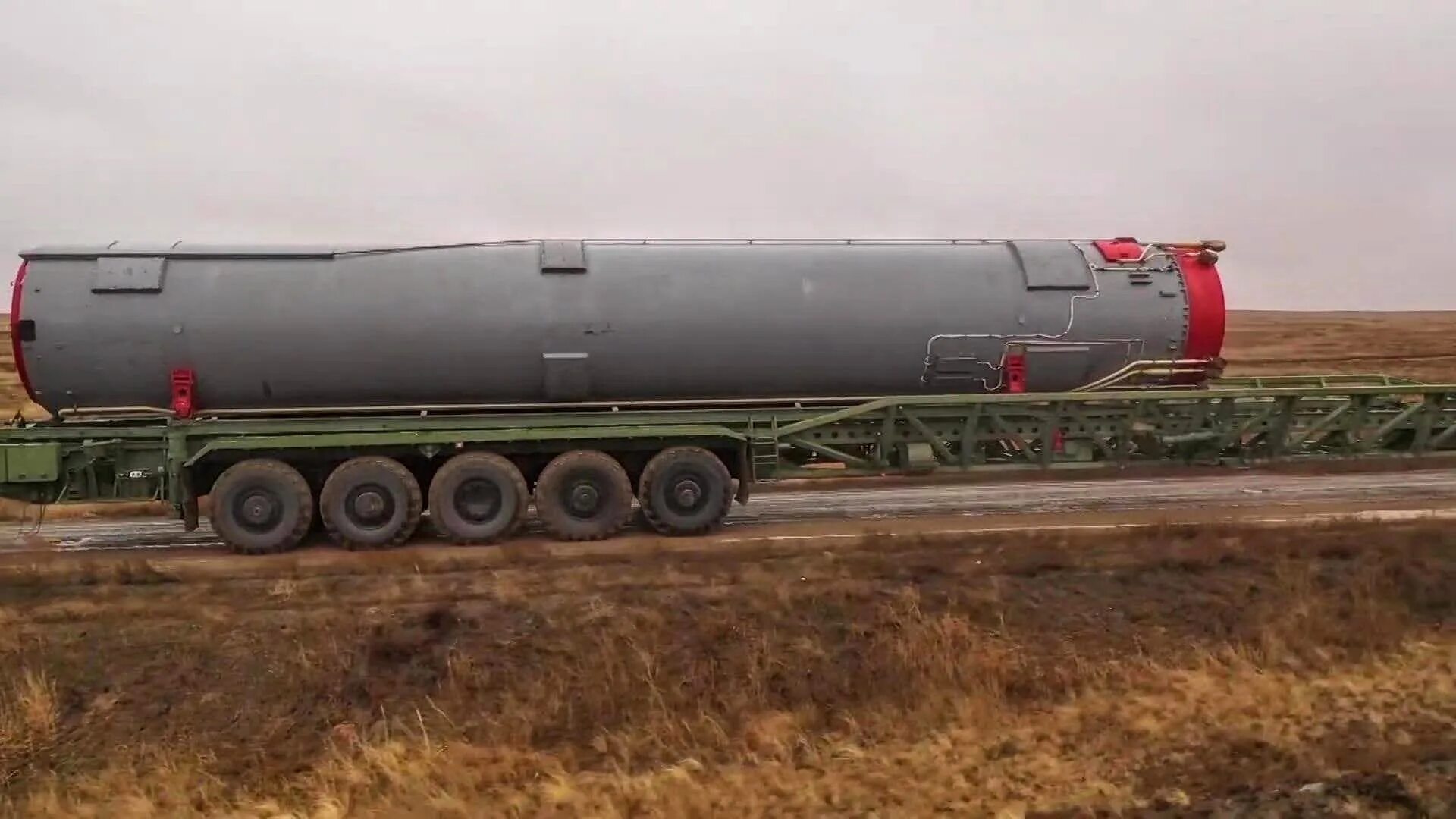 Авангард оружие. Гиперзвуковой ракетный комплекс Авангард. РВСН Авангард комплекс. Гиперзвуковая ракета Сармат. МБР Авангард.