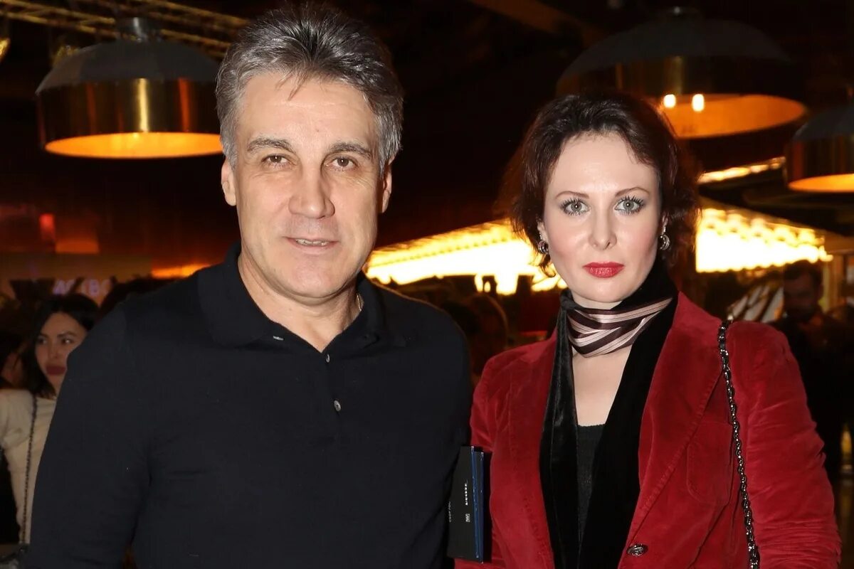 Жена алексея пиманова ольга погодина. Жена пиманова человек и закон. Жена пиманова человек и закон. Ольга погодина и алексей пиманов. Пиманова актриса.