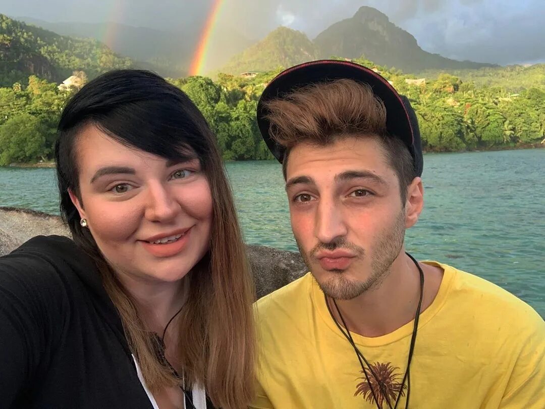 Саша черно дом 2. Александра оганесян дом 2. Дом 2 саша черно и иосиф оганесян. Черно дом два. Александра черно дом 2.