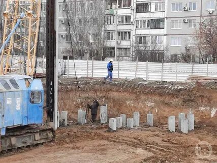 Шум стройки