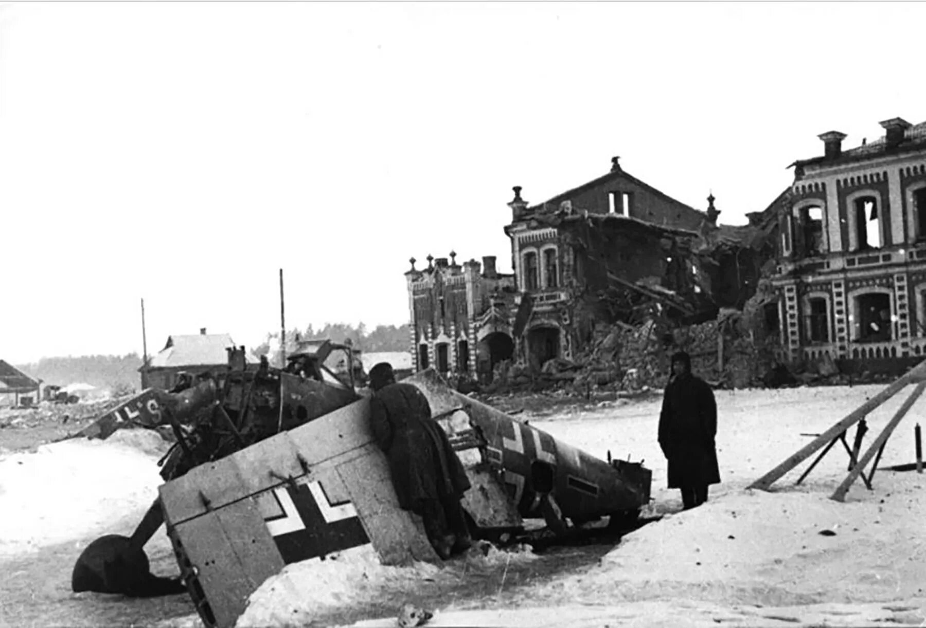 3 июня 1942 г. Калуга 1942. Калуга в ВОВ 1941-1945. 1941 Года Калужская наступательная операция.