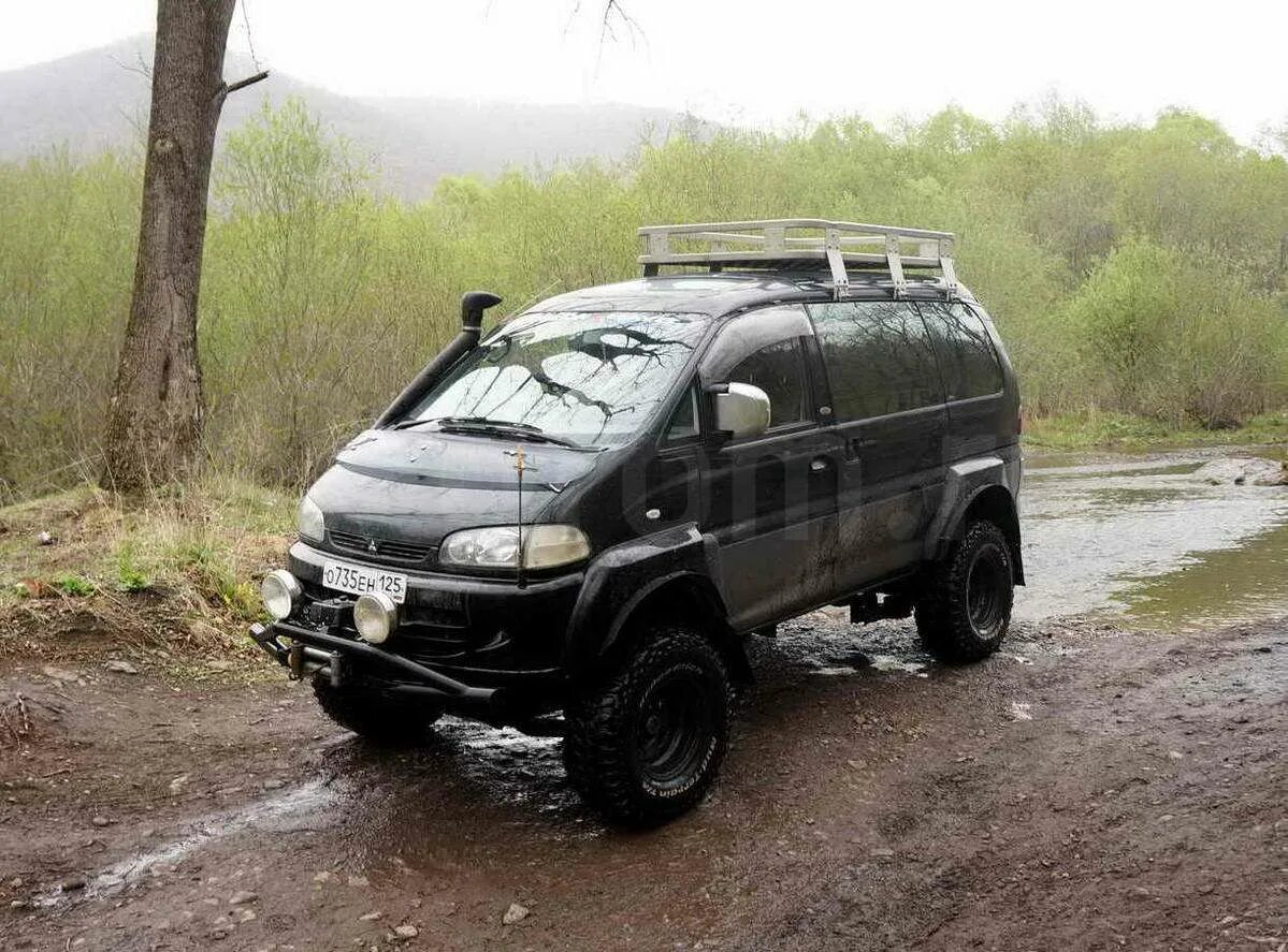 Митсубиси 4х4 купить. Mitsubishi Delica 4x4. L400 Mitsubishi 4x4. Делика 4. Mitsubishi Delica 4wd.