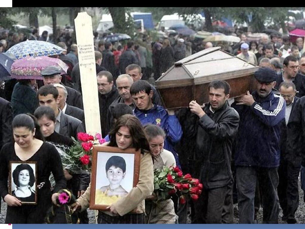 Сколько человек погибло при теракте в беслане