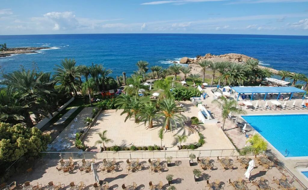 Cynthiana beach 3*. Pafos 3. Queen's bay. Queens bay hotel. Queens bay hotel.