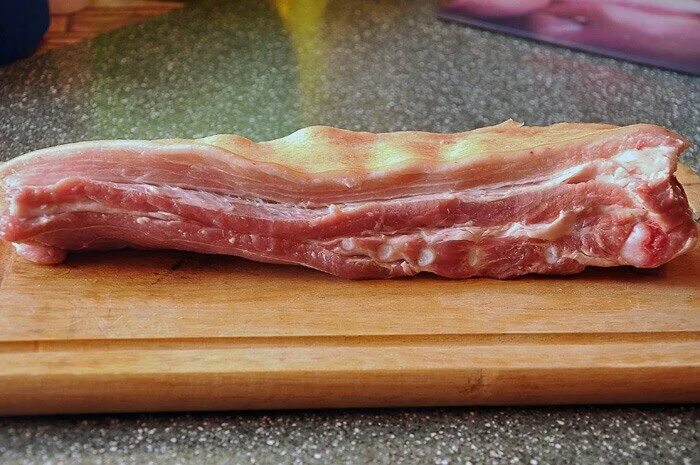 грудинка в духовке в фольге. грудинка в духовке. грудинка на гриле. грудинка запеченная в рукаве. грудинка в духовке.