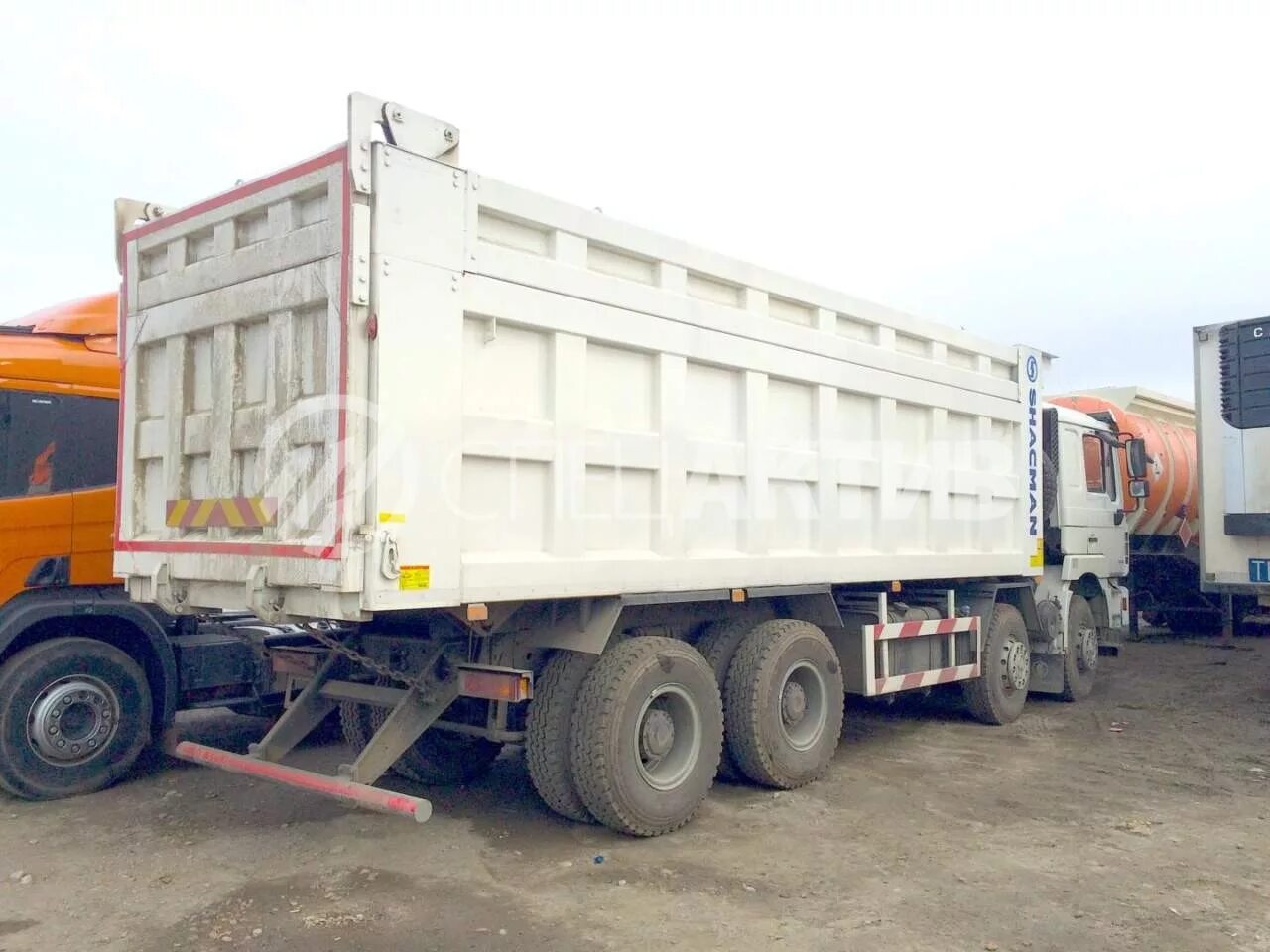 Кузов шакман 8х4. Шакман х3000 8х4. Самосвал shaanxi 2013 г. Шакман 8х4. Диск колесный шакман x3000.