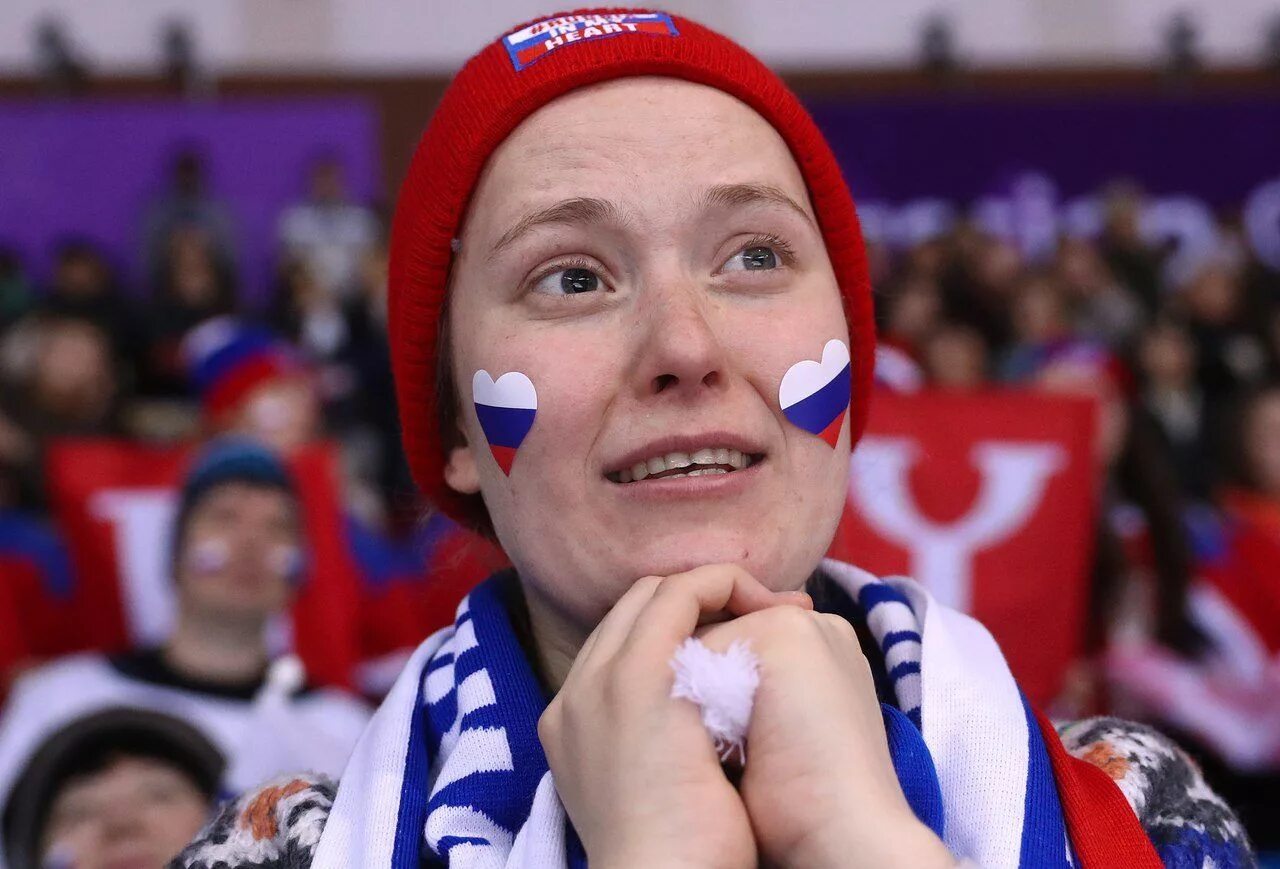 Russian fan. Русские болельщики. Болельщики на Олимпиаде. Болельщик России на Олимпийских играх.