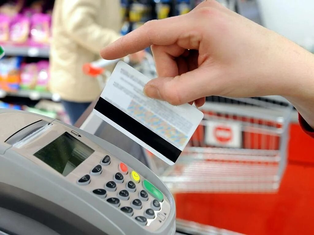 Shopping. Оплачу покупку. Бесконтактная банковская карта. Debit card. Платить наличными.