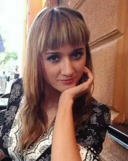 Жалаңаш әрі көңілді модель Лидия Красноружева