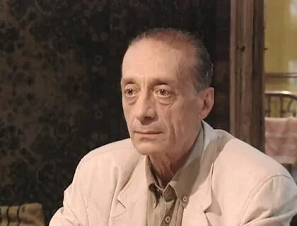 По имени барон роли