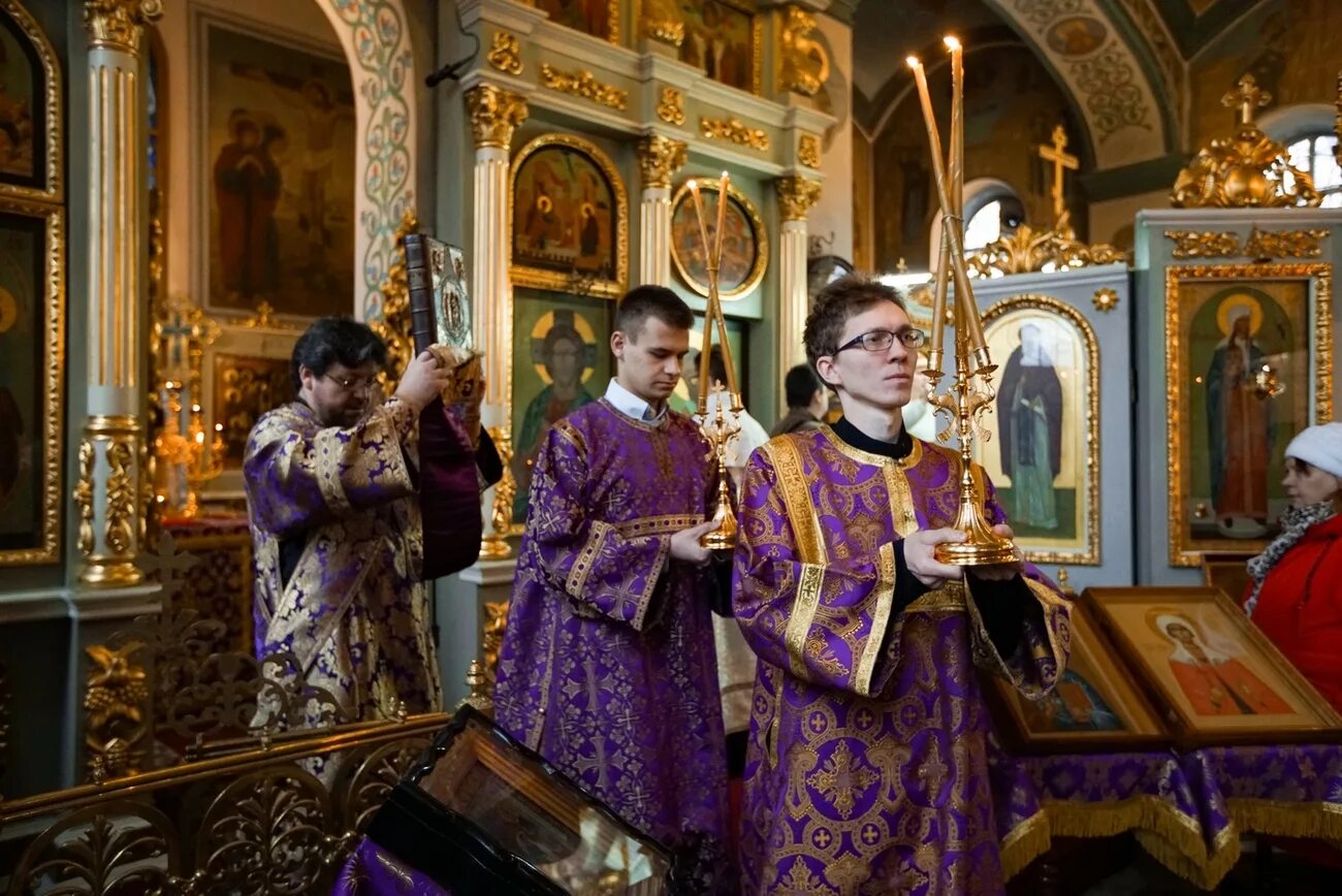 Храм великомученицы Параскевы пятницы в Качалове. Храм Параскевы пятницы в Бутово расписание богослужений. Церковь Параскевы пятницы в Охотном ряду. Храм Параскевы пятницы в Бутово расписание. Служба параскеве