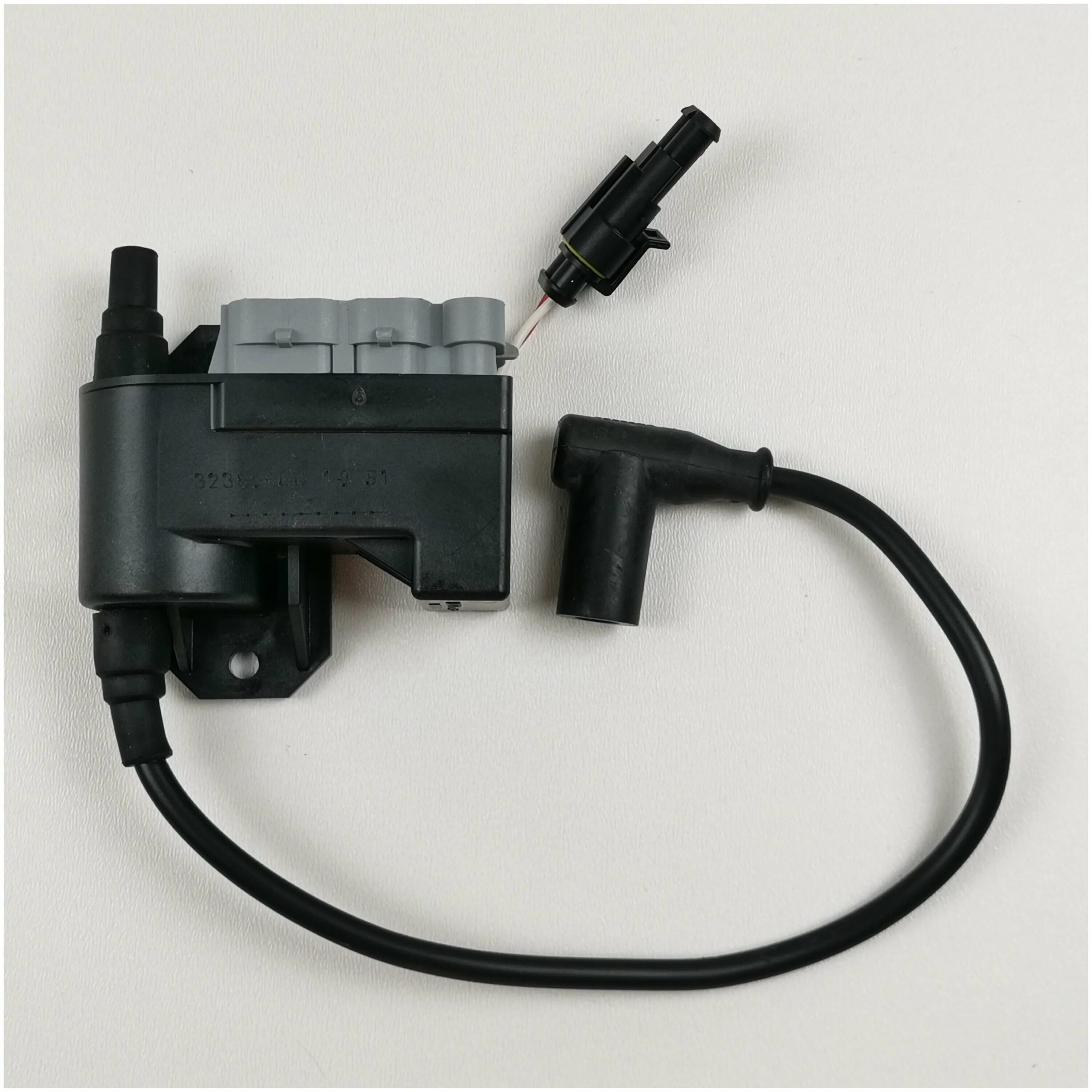 Коммутатор со встроенным трансформатором 432 38 9600. Коммутатор со встроенным трансформатором 432 38 9600. Коммутатор ducati 432 38 9600 со встроенным трансформатором. Катушка зажигания тайга-ducati 432408103. Коммутатор со встроенным трансформатором.