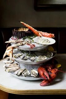 Поесть морепродуктов