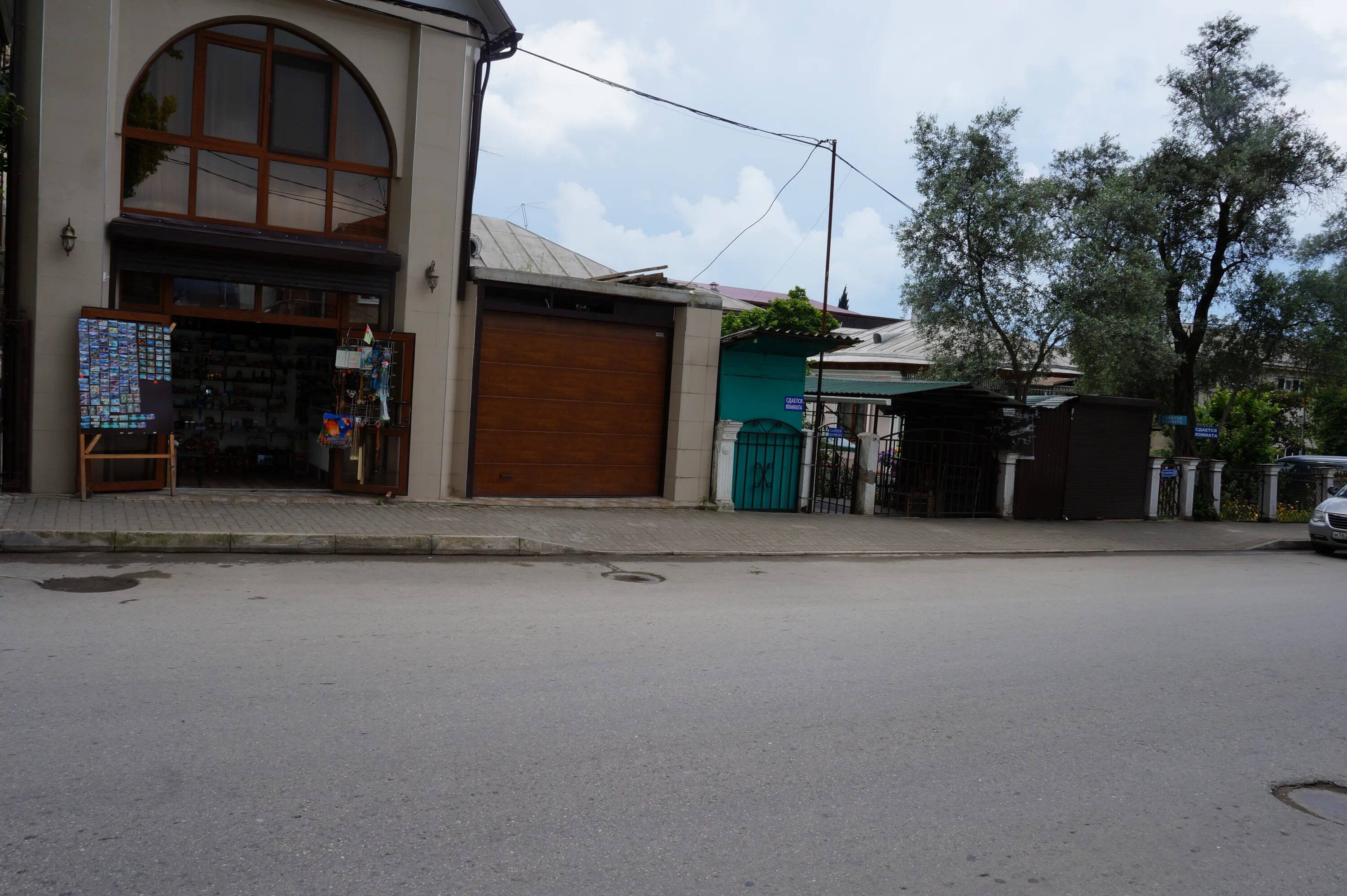 апсха-леона, 22. гагра апсха леоне. город гагры улица апсха леона. улица апсха леона гагра. гагры ул.