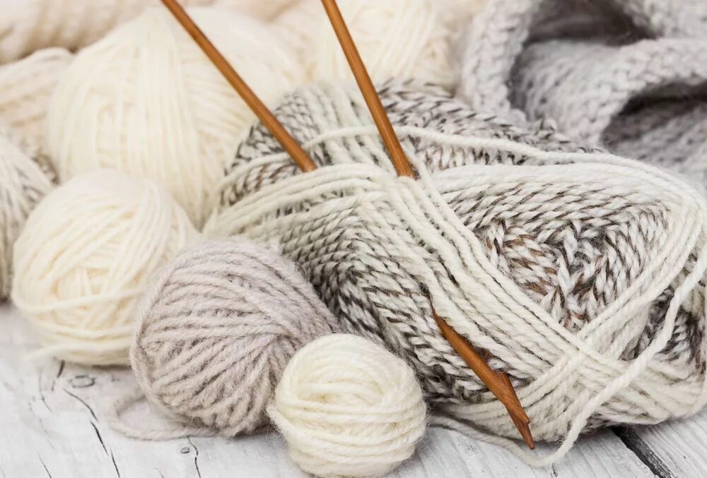 Wool Yarn пряжа. Шерсть спицы. Клубки ниток для вязания. Нитки для вязания спицами.