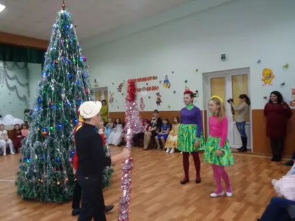 Новогодний утренник 2 класс