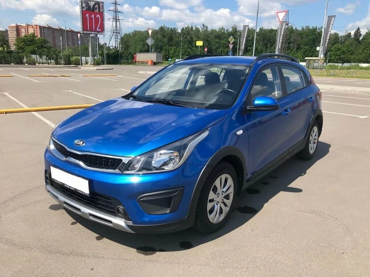 Рио икс лайн рио 2018 год. Kia Rio x-line 2018. Kia Rio 4 x-line. Kia Rio x-line IV, 2018. Kia Rio 1.4 x-line.