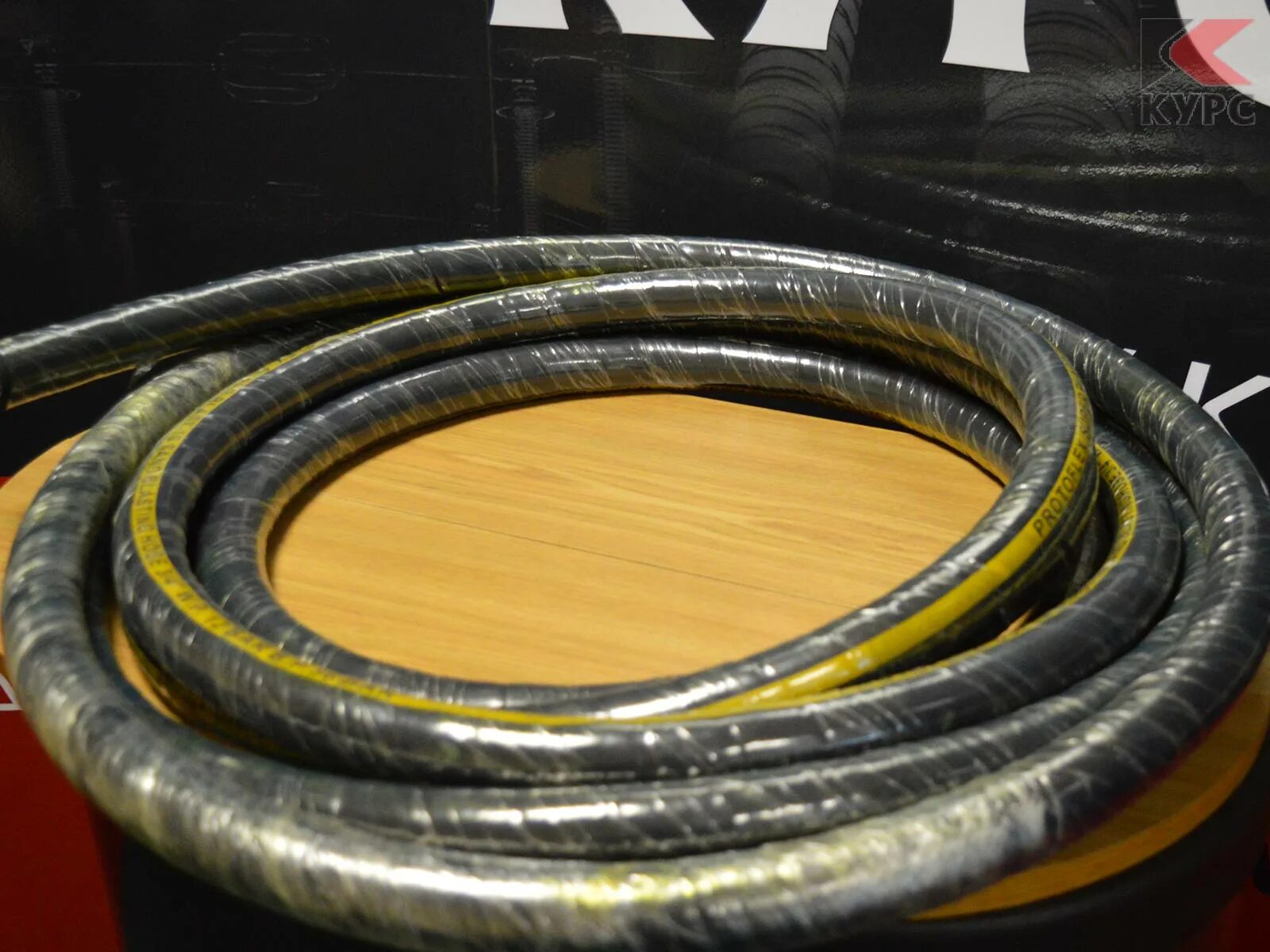 Пескоструйный рукав Protoflex Sand Blasting Hose 1". Рукава пескоструйные Protoflex d=25 l=20m. Рукав Sand Blasting Hose 12 Bar - 32*48 (Protoflex). Рукав пескоструйный 32мм Extra Blast Hose Zitrek. Шланг для пескоструя