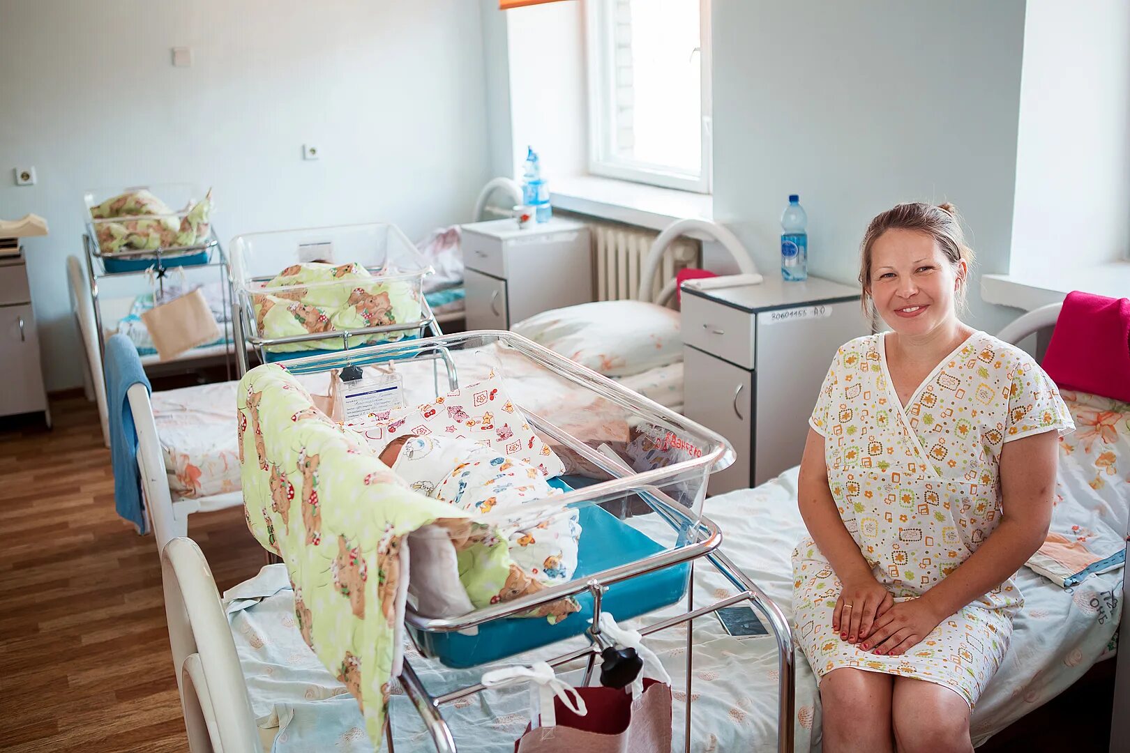 Кладут в патологию. Перинатальный центр Пермь родильное отделение. Перинатальный центр Владивосток родильное отделение. 1 Роддом Иваново. Перинатальный центр Щелково палаты.