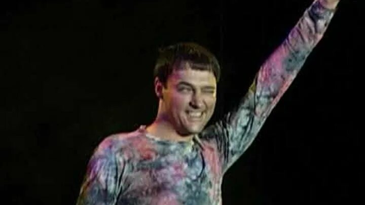 Фото юрия шатунова сейчас 2022. Память юрию шатунову 2022. Юра шатунов сейчас. Память юрию шатунову 2022. Ласковый май солисты.