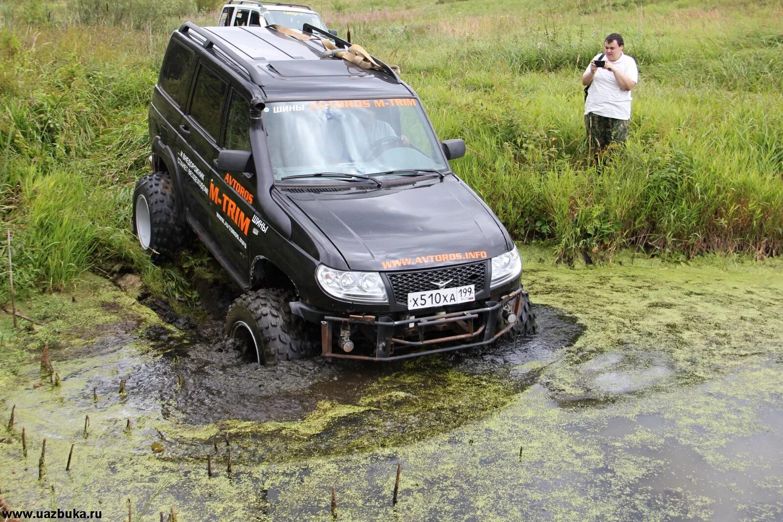 Давление в колесах уаз патриот. УАЗ Патриот на колесах АВТОРОС. УАЗ Патриот на шинах АВТОРОС. УАЗ Патриот на низкого давления Патриот шинах. УАЗ Хантер АВТОРОС.