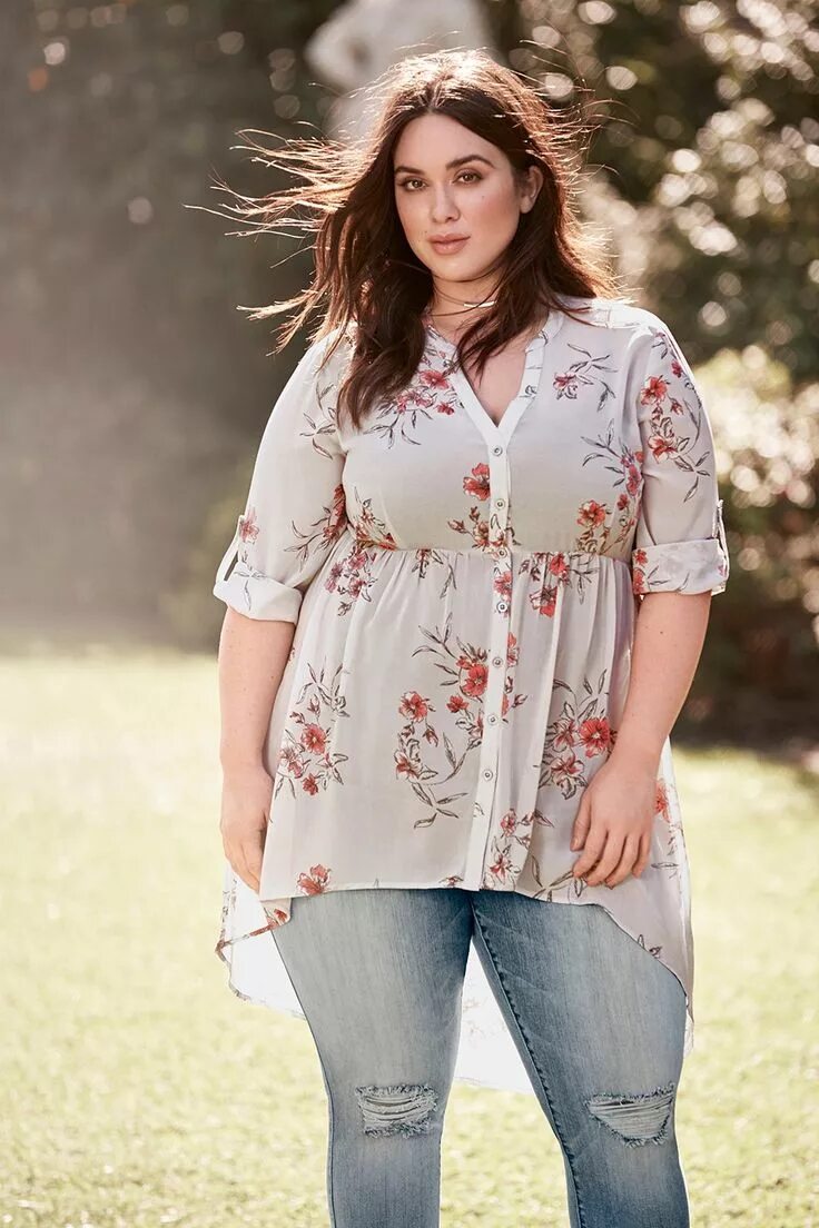 Plus Size Джорджина Хорн.