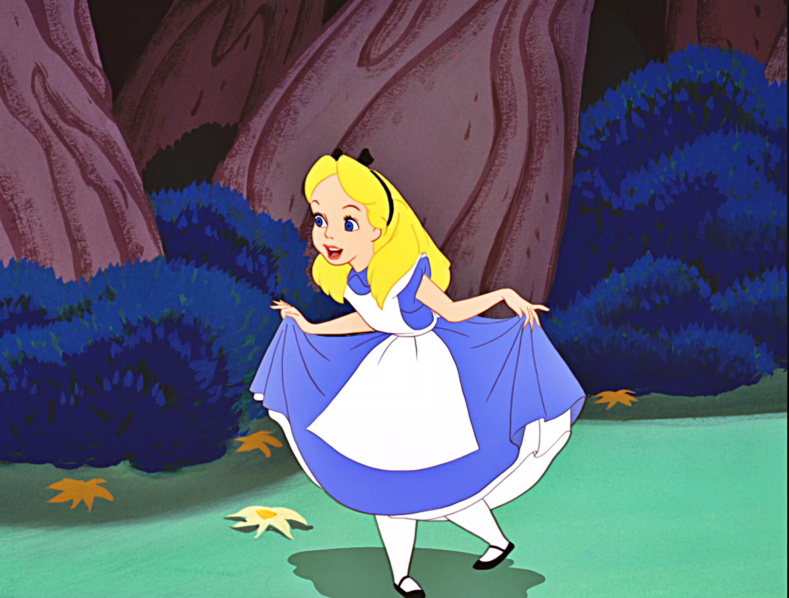 Алиса можно смешные. Уолт Дисней Алиса. Алиса в стране чудес Дисней.