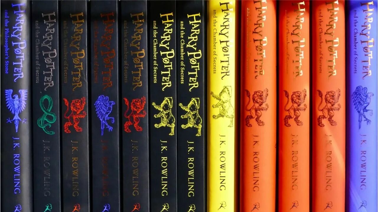 картинки книги гарри поттер. первое издание гарри поттера в англии. Harry potter book series. картинки книг из фильма гарри поттера. Harry potter book series.