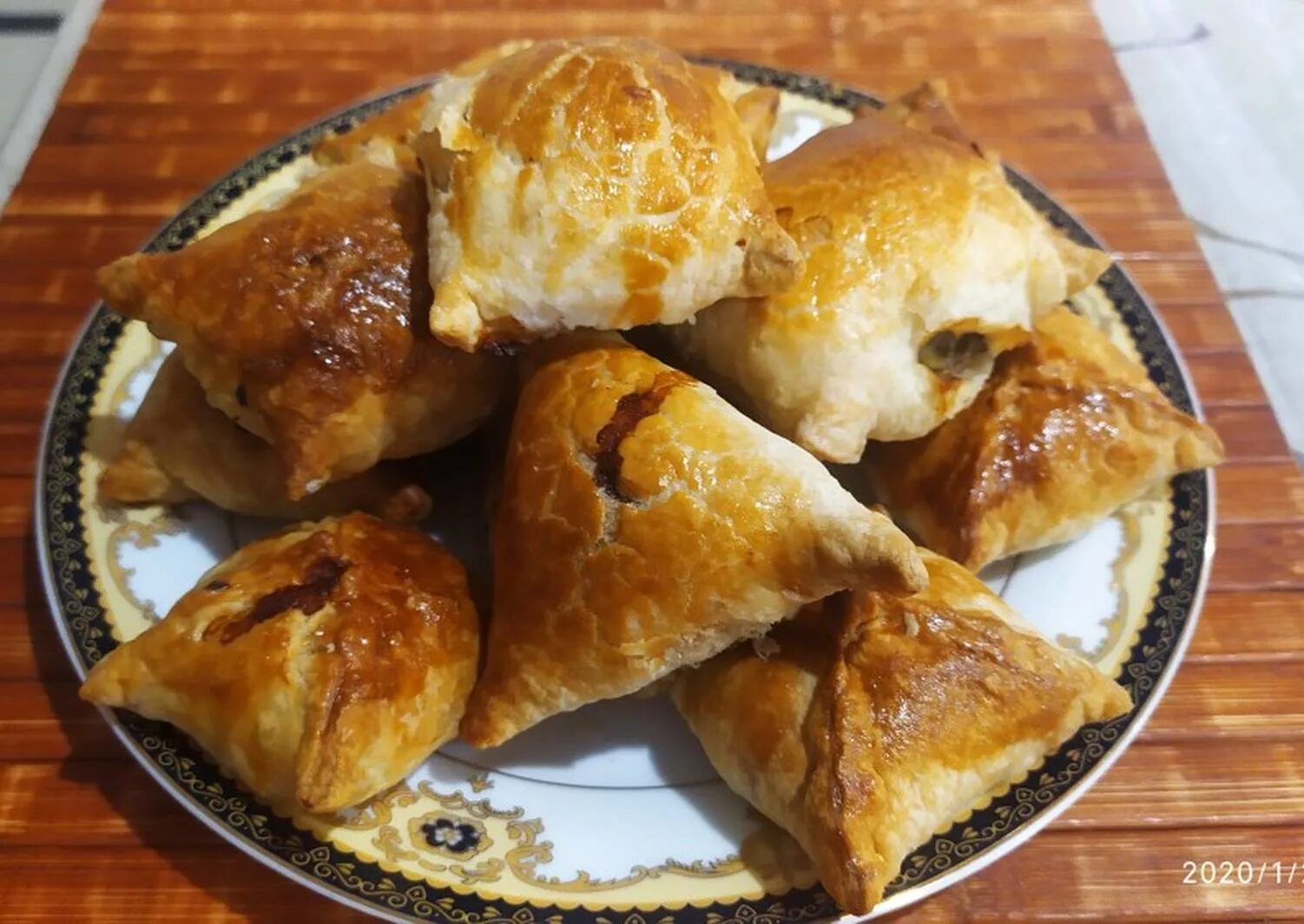 конвертики с мясом из теста. конвертики с мясом. конвертики с мясом. конвертики с мясом в духовке. конвертики с мясом в духовке.