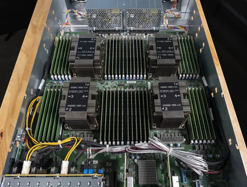 Supermicro 4 CPU. Supermicro 4 CPU motherboard. Supermicro на 4 ядра. Quad CPU motherboard EPYC. Cpu сервера