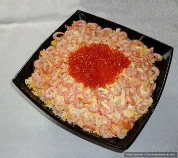 Морской салат кальмары креветки крабовые палочки икра