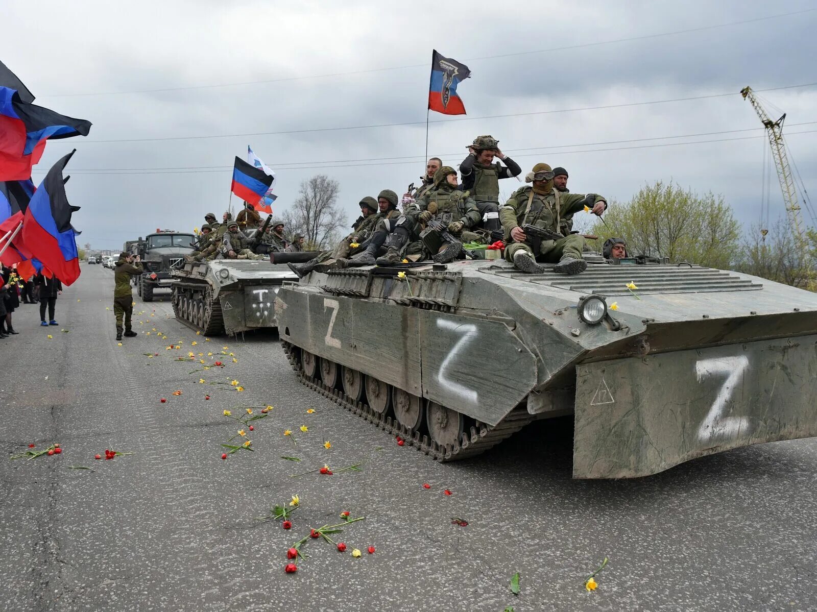 ДНР Мариуполь 2022 апреля освобождение. Освобождение Мариуполя 2022. Украинские войска.