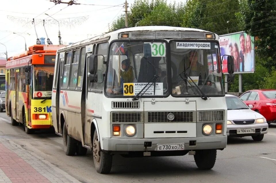 Автобусы томск тимирязево. Томский автобус. общественный транспорт томск. маршрутка томск. автобусы города томска.