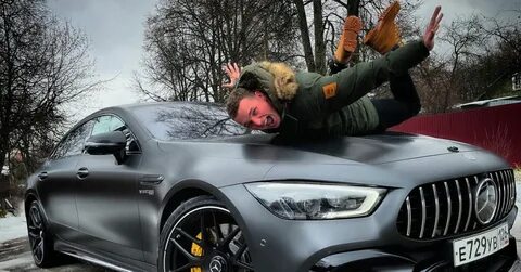 Блоггер купил машину