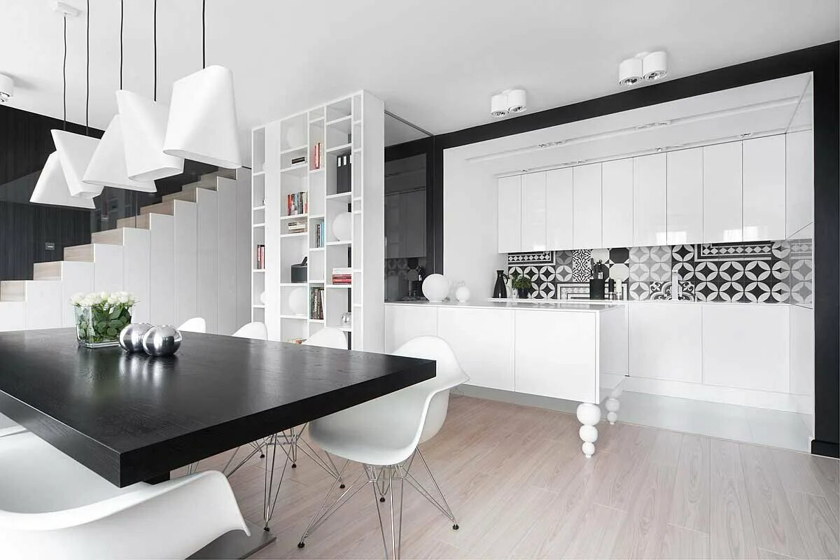 Дизайн интерьера белый. Черно-белые кухни в интерьере. Стильный белый интерьер. Белая кухня в интерьере. Стильная черно белая кухня.