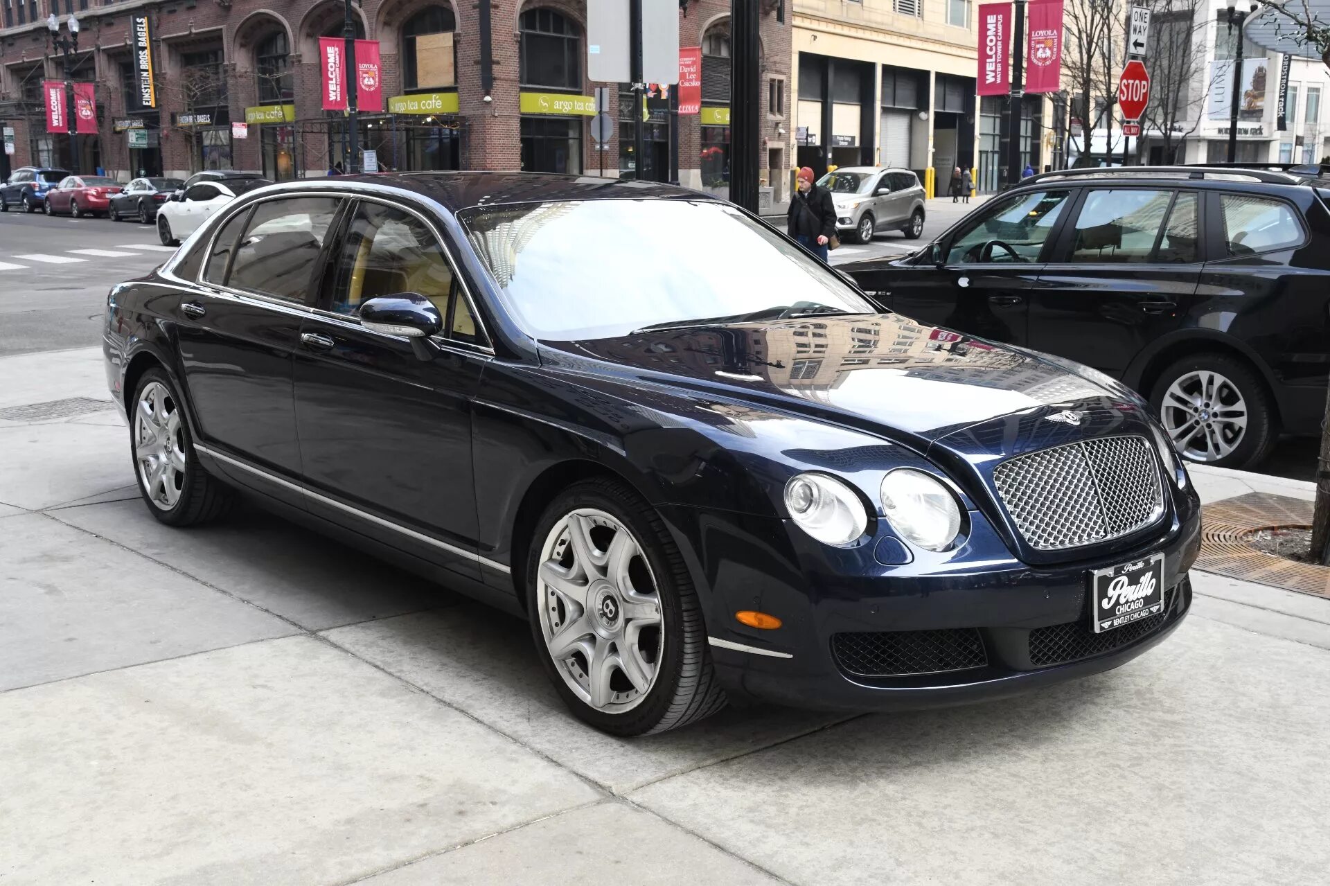 Бентли continental flying spur. Bentley Flying Spur 2006. Бентли Континенталь Flying Spur 2006. Continental Flying Spur 2006.