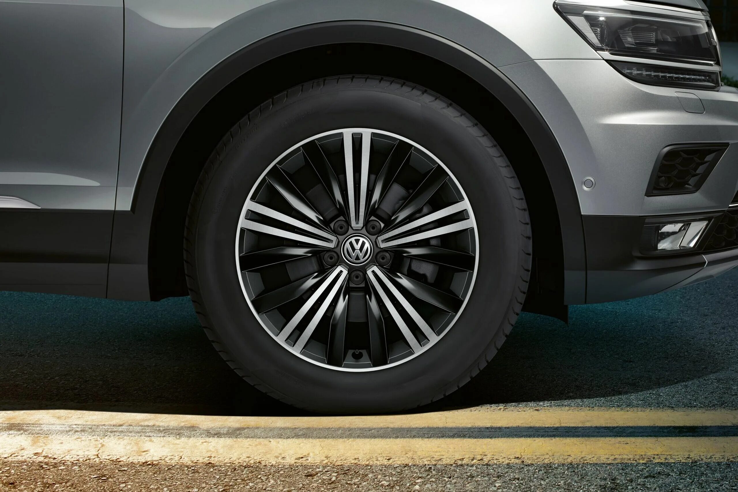 Диск какой 2016. Диски kingston r18 tiguan. tiguan kingston r18. диски volkswagen tiguan r19. диски tulsa r17 volkswagen tiguan.