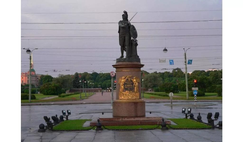 Какому великому полководцу установлен данный памятник. Памятник александру суворову в санкт-петербурге. площадь суворова санкт-петербург. суворов памятник в питере. монумент полководцу александру суворову в санкт-петербурге..