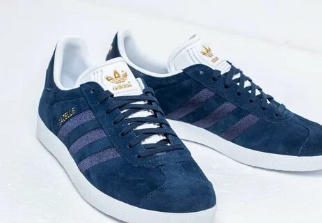 Adidas gazelle x dorophy tang chalk