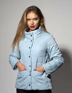 Тонкая куртка на синтепоне женская